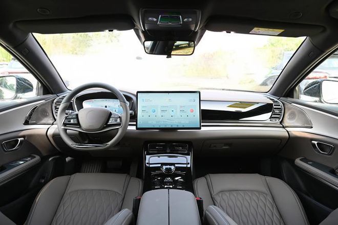 晶科电子创新车规级LED及模组技术推动车载显示与交互应用发展(图2)